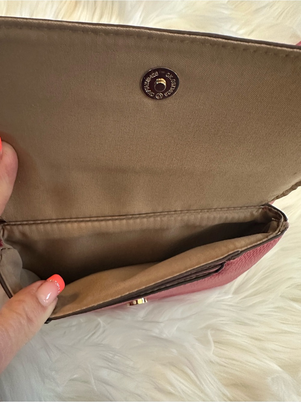 Like New Nanette Lepore Raspberry Pink Vegan Leather Crossbody Gold Chain - Picture 8 of 13